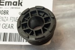 Emak 50060008R  Yağ Pompa Dişlisi Oleo-Mac 940C,941CX,GS410C,CX